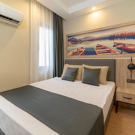 Deniz Boutique Hotel Анталия Екстериор снимка