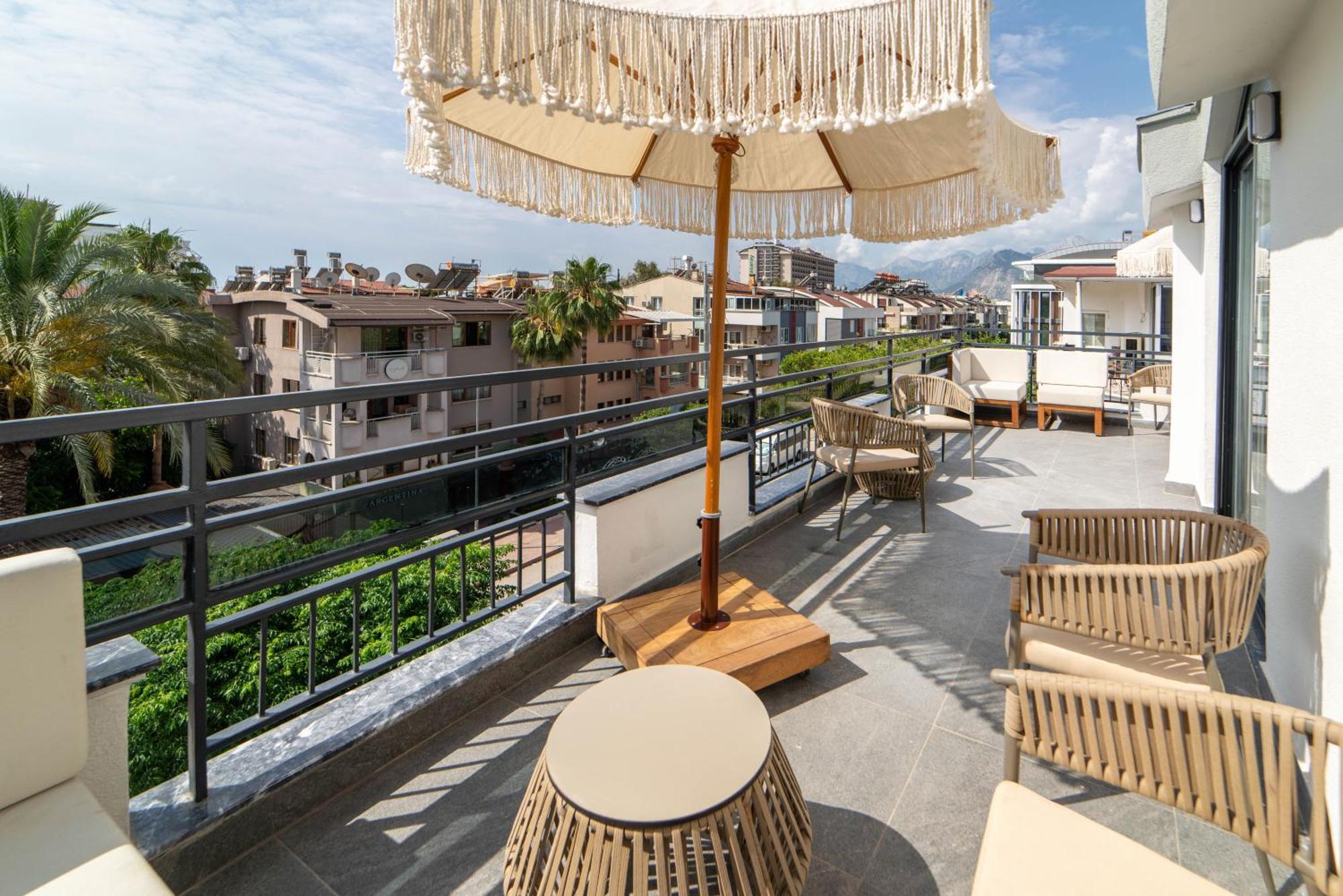 Deniz Boutique Hotel Анталия Екстериор снимка